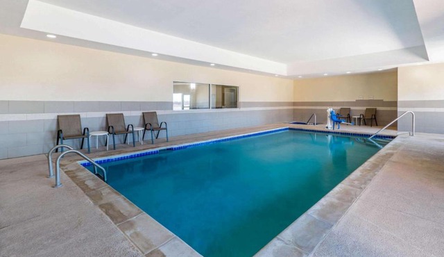 La Quinta by Wyndham Artesia