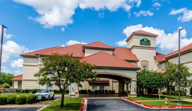 La Quinta by Wyndham Bentonville
