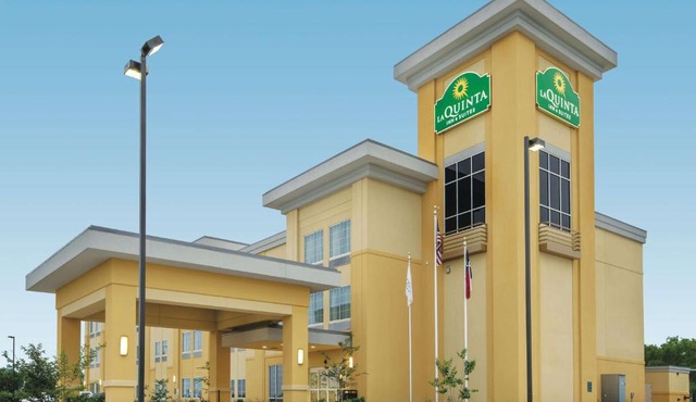 La Quinta by Wyndham Karnes City - Kenedy