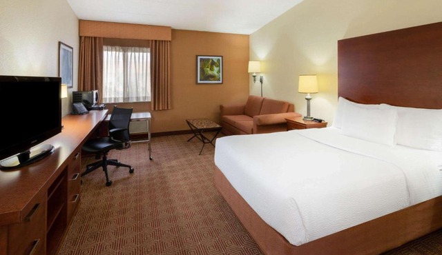 La Quinta Inn by Wyndham Minneapolis Airport Bloomington - FREE AIRPORT SHUTTLE