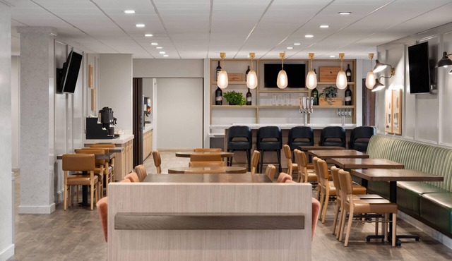 La Quinta Inn & Suites by Wyndham Paso Robles