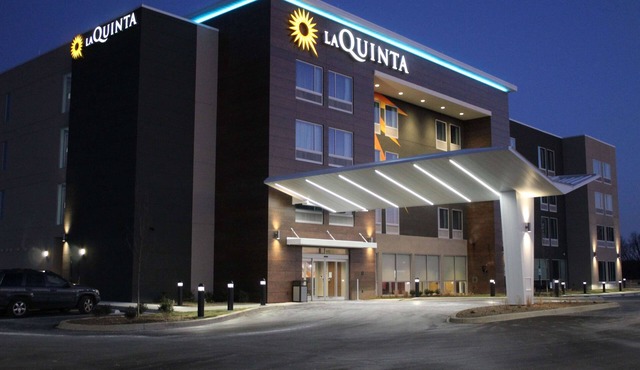 La Quinta Inn & Suites by Wyndham Bardstown