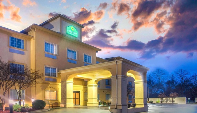 La Quinta Inn & Suites by Wyndham Fort Smith