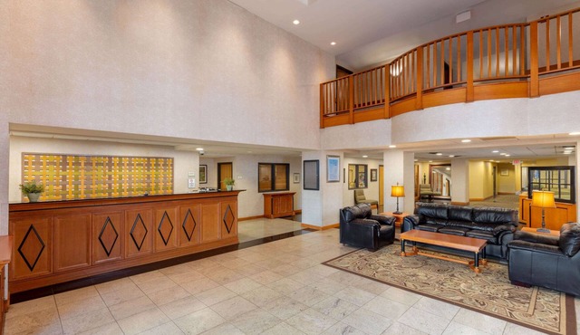 La Quinta Inn & Suites by Wyndham Garden City