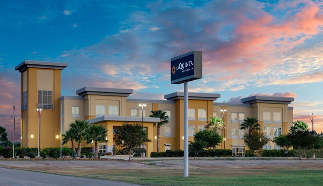 La Quinta Inn & Suites by Wyndham Jourdanton - Pleasanton