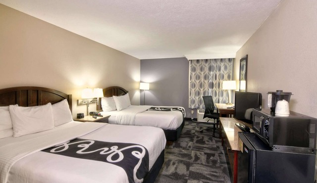 La Quinta Inn & Suites by Wyndham Springfield South