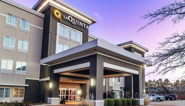 La Quinta Inn & Suites by Wyndham Starkville at MSU