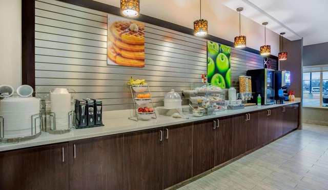 La Quinta Inn & Suites by Wyndham Andrews