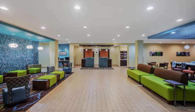 La Quinta Inn & Suites by Wyndham Beeville