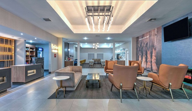 La Quinta Inn & Suites by Wyndham Decatur