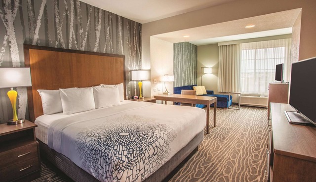 La Quinta Inn & Suites by Wyndham Duluth