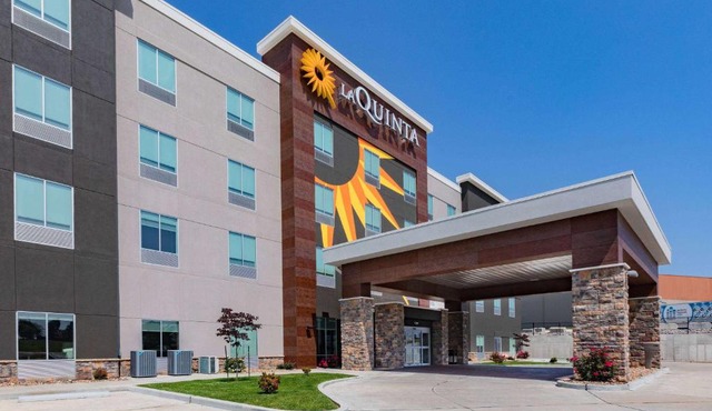 La Quinta Inn & Suites by Wyndham Jackson-Cape Girardeau