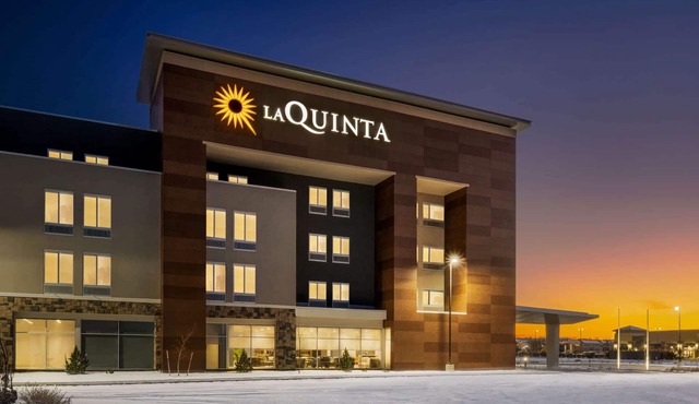 La Quinta Inn & Suites by Wyndham Denver Parker