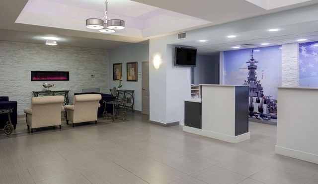 La Quinta Inn & Suites by Wyndham Mobile - Daphne