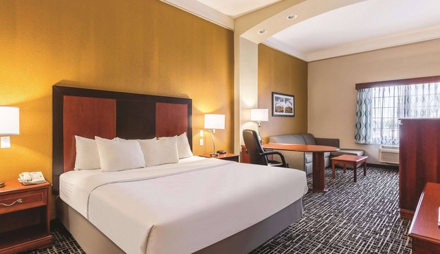 La Quinta Inn & Suites by Wyndham Deming