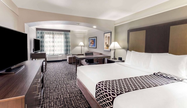 La Quinta Inn & Suites by Wyndham Seguin