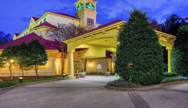 La Quinta Inn & Suites by Wyndham Raleigh/Durham Southpoint