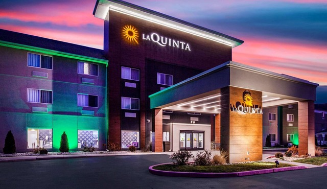 La Quinta Inn & Suites by Wyndham Elkhart