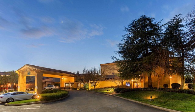 La Quinta Inn & Suites by Wyndham Redding