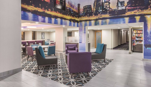 La Quinta Inn & Suites by Wyndham Festus - St. Louis South