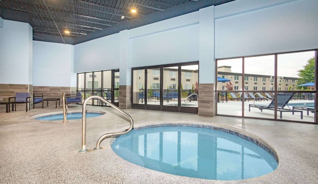 La Quinta Inn & Suites by Wyndham Joplin