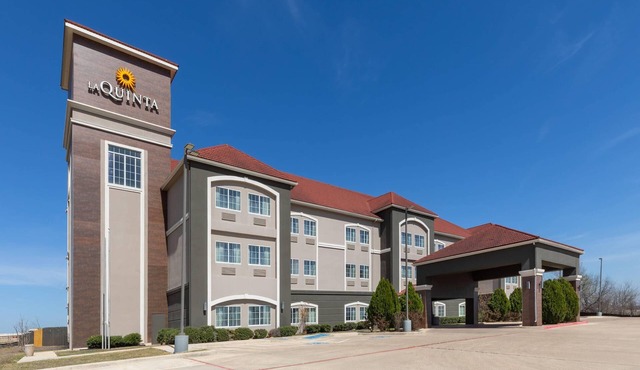 La Quinta Inn & Suites by Wyndham Kyle - Austin South