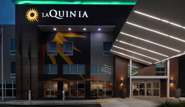 La Quinta Inn & Suites by Wyndham Perry