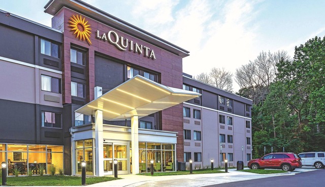 La Quinta Inn & Suites by Wyndham Columbia/Fort Meade