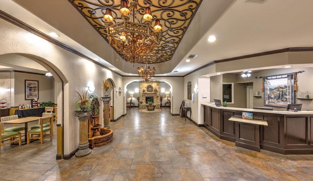La Quinta Inn & Suites by Wyndham Marble Falls