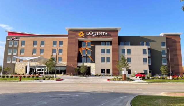 La Quinta Inn & Suites by Wyndham Pflugerville