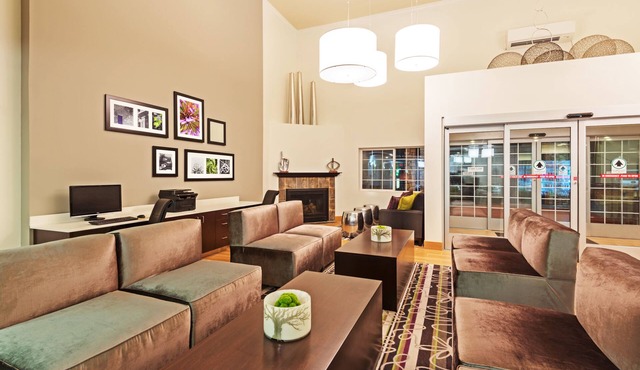 La Quinta Inn & Suites by Wyndham Spokane Valley