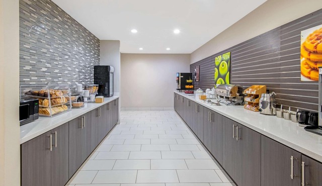 La Quinta Inn & Suites by Wyndham Weatherford OK
