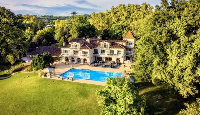 LA RESERVE ALBI Hôtel Restaurant