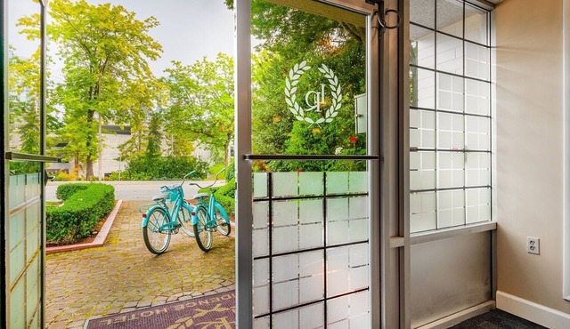 La Residence Suite Hotel