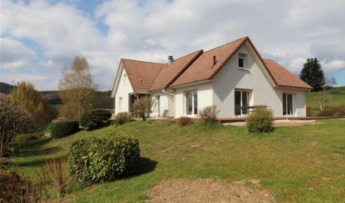 La Ribambelle - Terrain de pétanque et barbecue