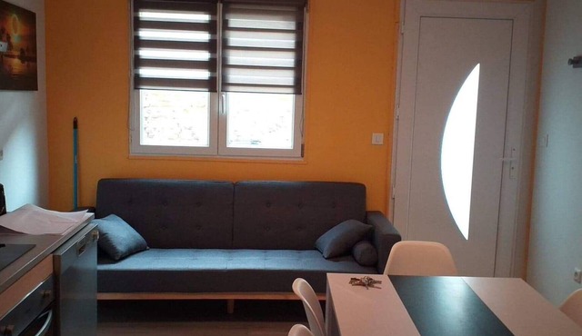 La Riviera - Lovely and spacious studio apartment