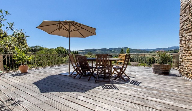 La Roche aux Fées - THE WINE ROCK