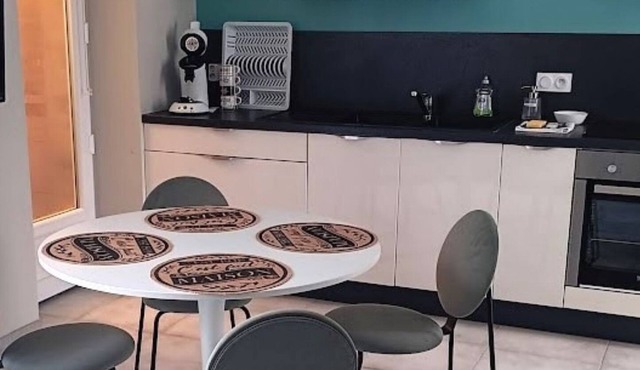 La Roche Bleue - 100m plage - Parking