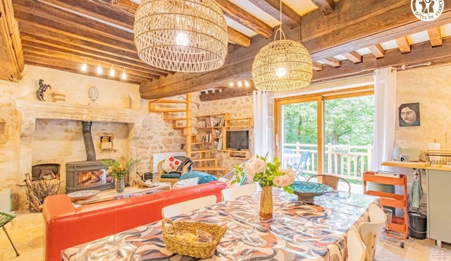 La Roche Enchantée - ETANG SUR ARROUX