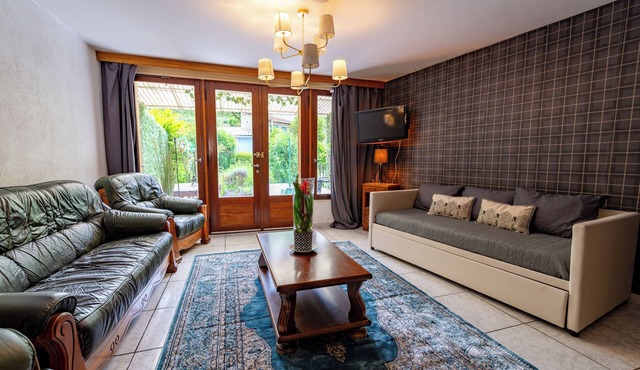 La Rosée - 2-room family apartment, Wifi, TV box, garden