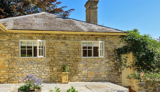 La Rose is the perfect romantic couple's retreat.