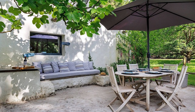 La Roseraie – Holiday Home for 6 Between Countryside and Sea