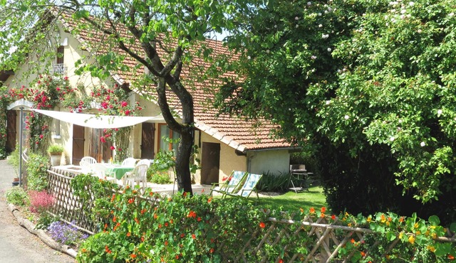 LA ROSERAIE house for 7 people, Ferme de Paufy - Dordogne