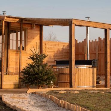 La Roulotte - Bain Nordique - Sauna et Animaux