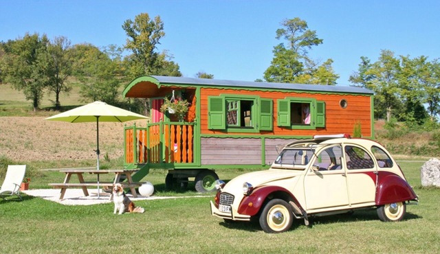 LA ROULOTTE DE ROQUECOR - GITES GRAND PRE! - WITH POOL - QUERCY SOUTH WEST