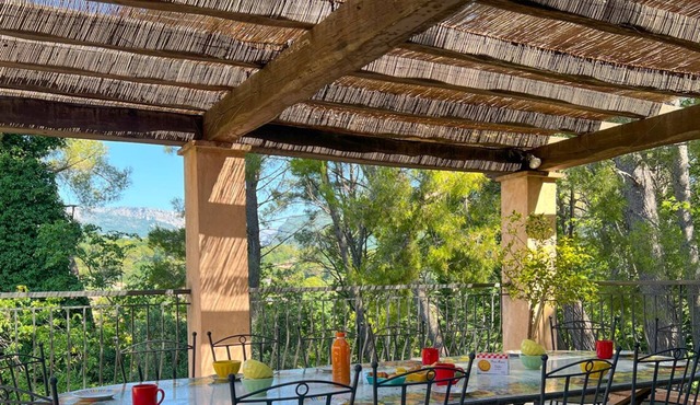 LA ROURETANE Pool AirCo for 10 By Sunset