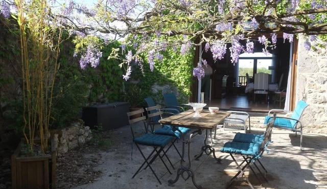 La Sagnarde, Loubressac. Terrasse intime