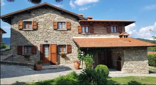 La Sala Vecchia - Lovely Tuscan Holiday house Badia Prataglia, Casentino Valley in Chiusi della Verna