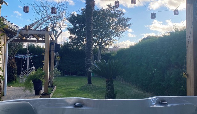 La Salamandre - Family home with spa, near beach & Basque Country