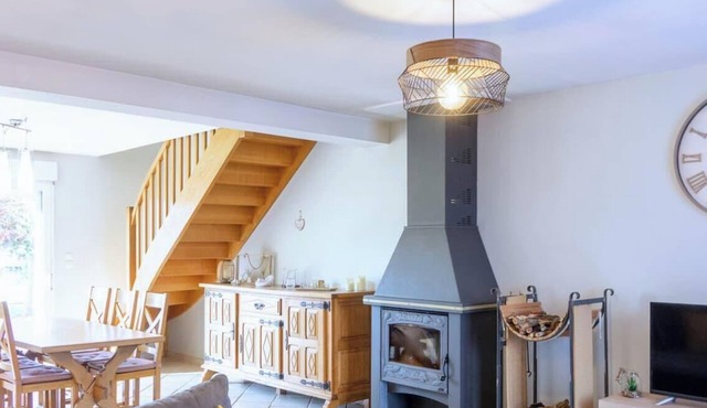 La Sandillonnaise, Holiday home close to all amenities 15 min from Orléans